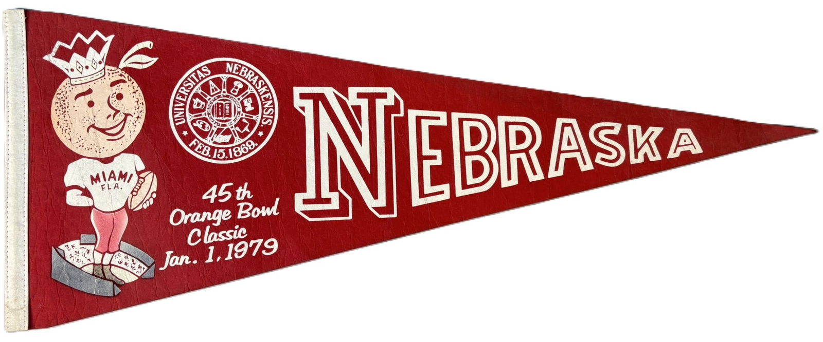 1979 Nebraska Corn Huskers 45TH Orange Bowl Classic Football Pennant: Full size pennant. 30" - Good condition overall. See all photos. PLEASE NOTE WE OFFER IN HOUSE SHIPPING & HAVE BIDDING AVAILABLE ON OUR OWN WEBSITE! If you win on LIVE AUCTIONEERS, please click "SELF