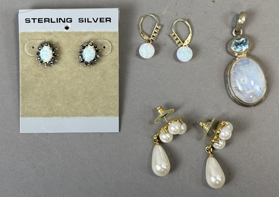 Sterling Opal Stud Earrings Pearl Drop Earrings Opal Drops Moonstone Pendant: Small grouping of vintage and modern jewelry including a pair of sterling silver opal cluster stud earrings accented with dark faceted stones on original card, a pair of gold tone opal drop leverback