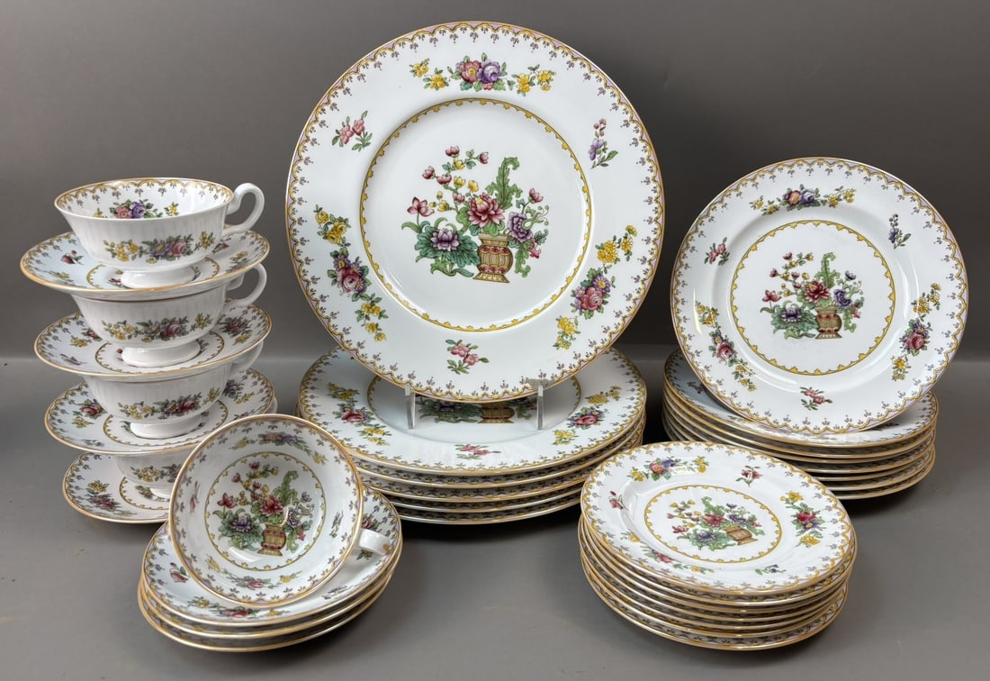 33pc Spode Peplow Bone China Dinner Set England c1923: Offered here is a charming 33-piece English bone china dinner service in the desirable “Peplow” pattern by Spode, registration number 568948, dating to the early 1920s. Each piece is finel