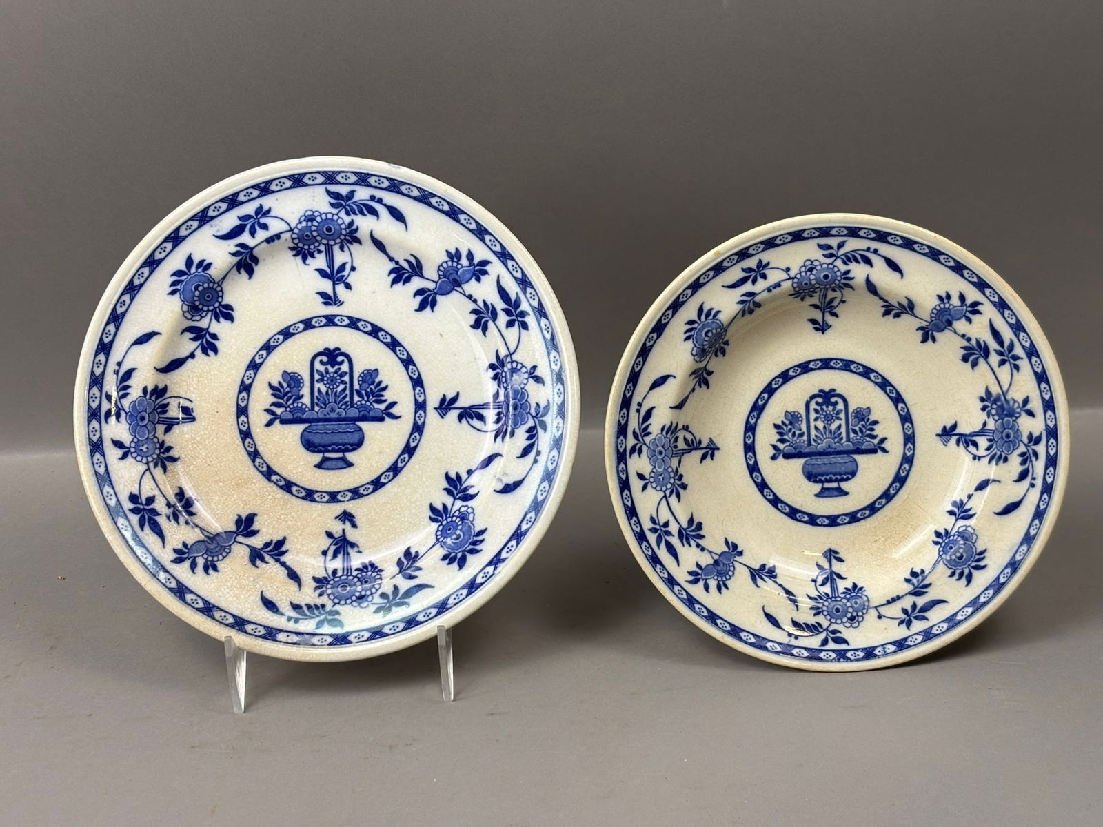 Pair Minton Delft Blue Transfer Plates Early Staffordshire Circa 1830s (1 of 19)