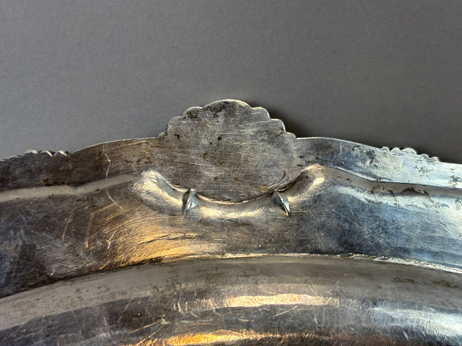 1789 Irish George III Sterling Silver Presentation Tray by Thomas Jones 2670 Grams - 10