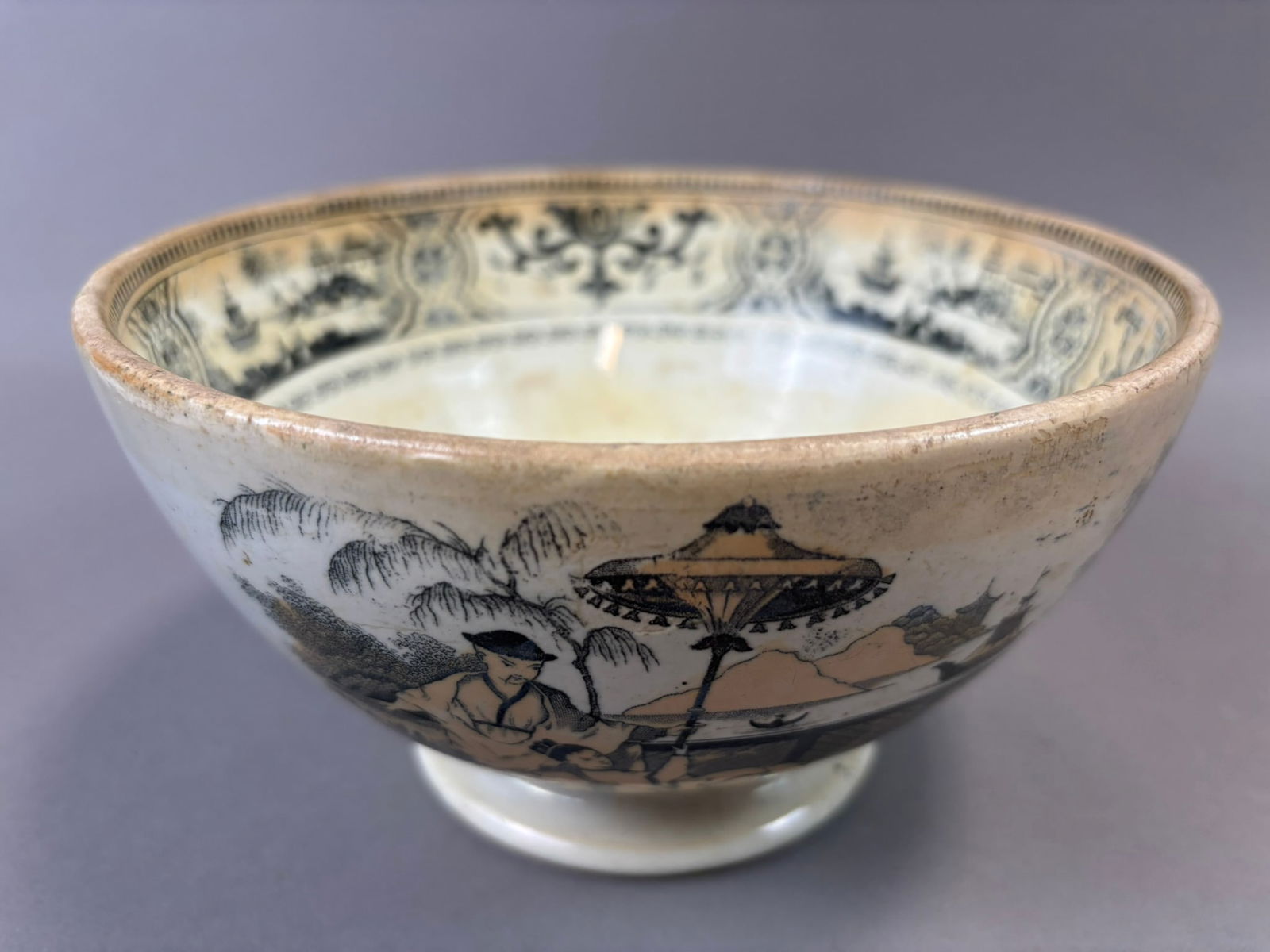 Petrus Regout Maastricht Pajong Transferware Bowl Dutch 7.75in: Antique Dutch transferware porcelain bowl produced by Petrus Regout & Co. of Maastricht, Holland, decorated in the “Pajong” pattern depicting an Orientalist garden scene with figures benea