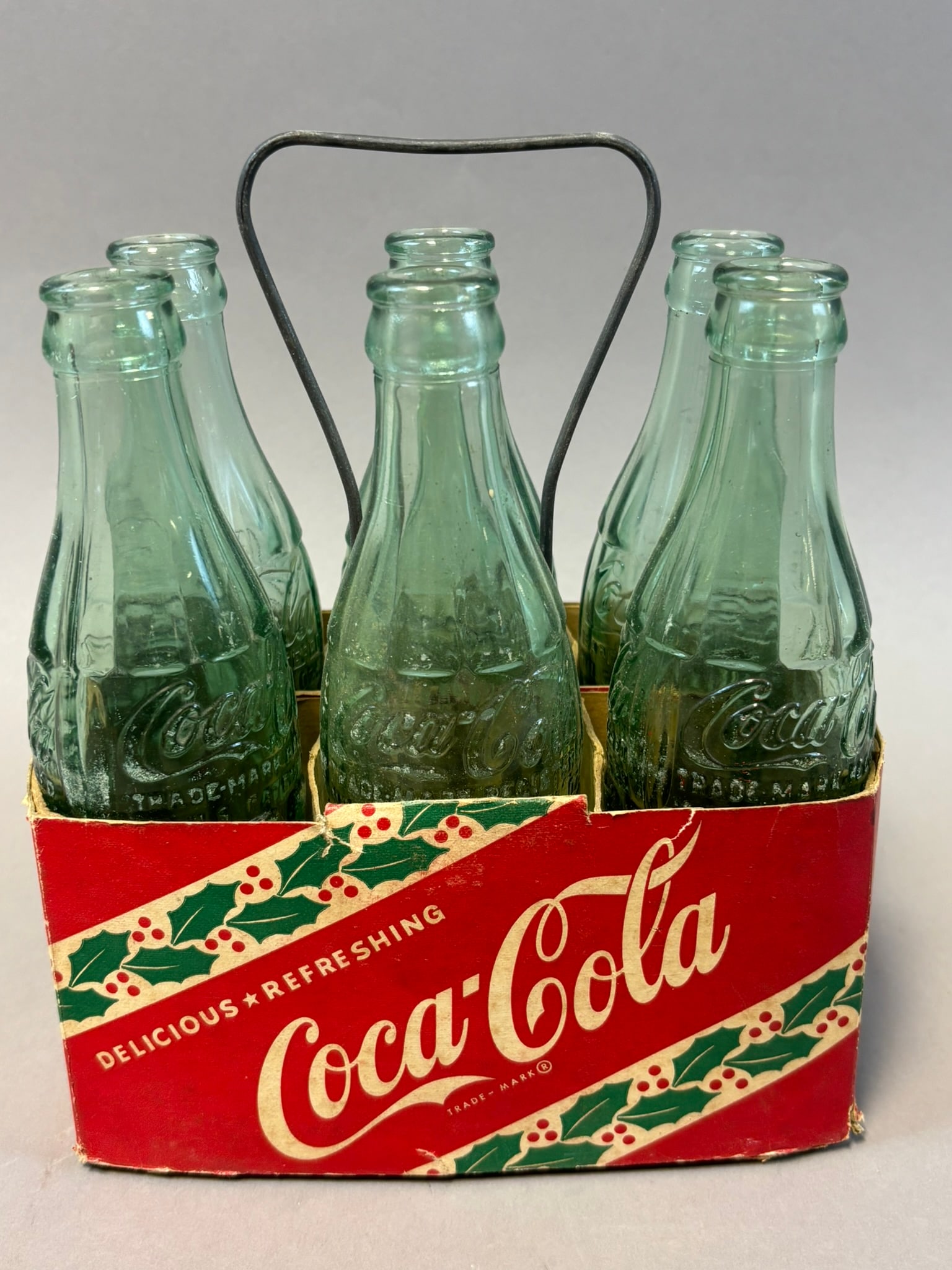 Coca Cola Original 6 Pack Cardboard Christmas Themed Carrier w/ Bottles: See all photos