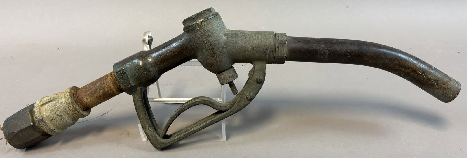 Permadisc Multi Speed Milwaukee Valve Co U-741 Solid Brass Gas Pump Nozzle (1 of 15)