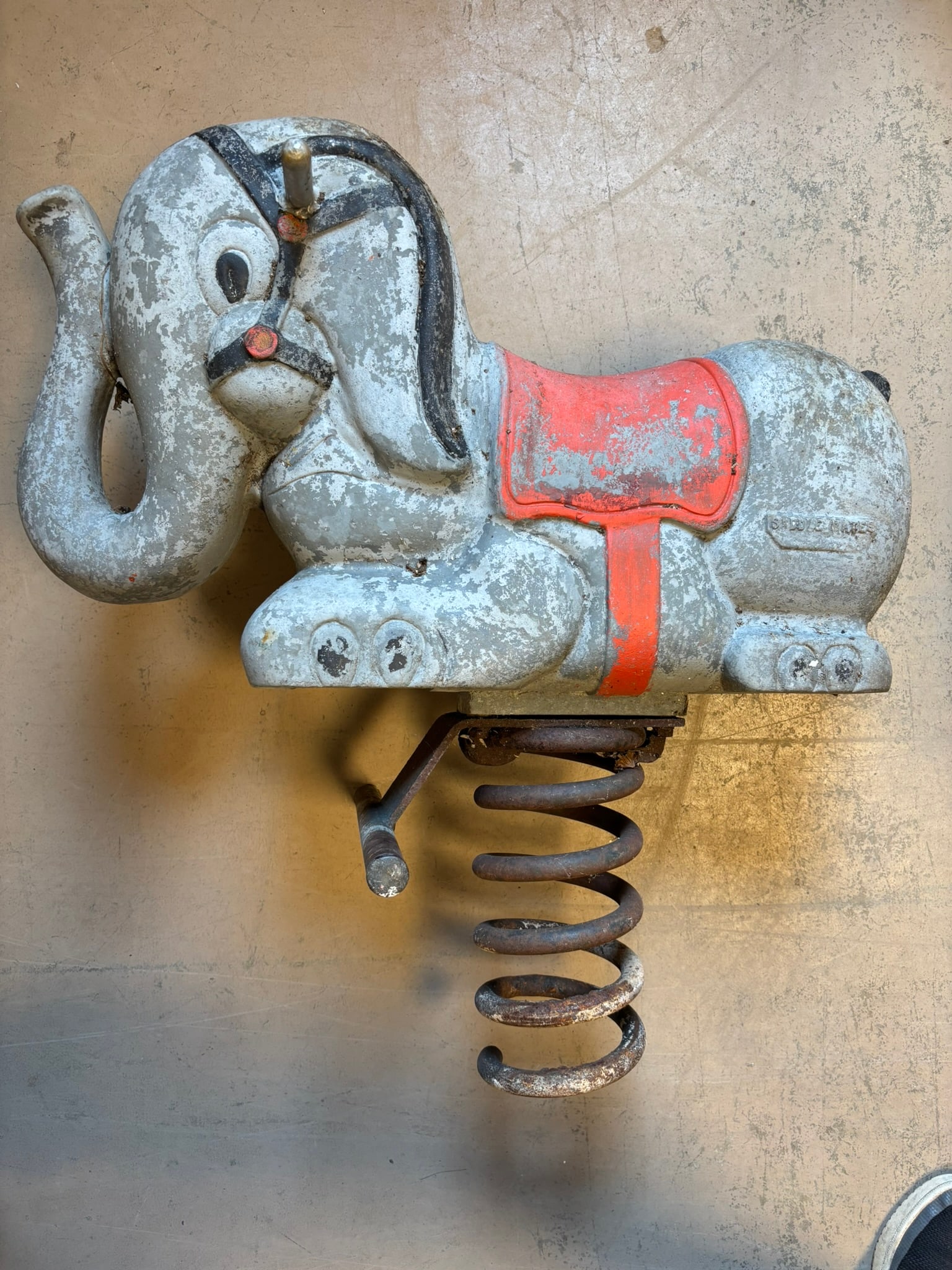 Saddle Mates by Gamtime Inc Original Painted Aluminum Elephant Kiddie Ride: 29" x 13" x 31"