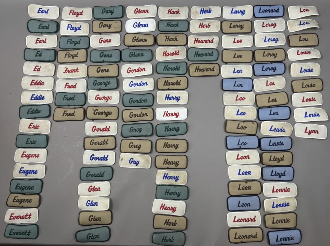 Lot 113 Original Service Station Gas Attendant Cloth Name Tags Earl Eddie Glen: Great original variety of name tags. 113 different.