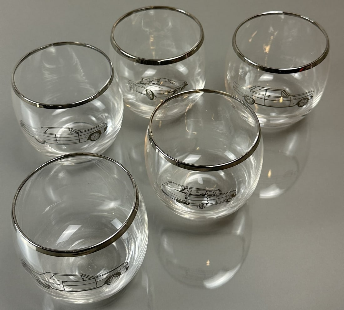 Lot 5 Original 1970s Chevelle Corvette Station Wagon Whiskey Rocks Glasses: See all photos