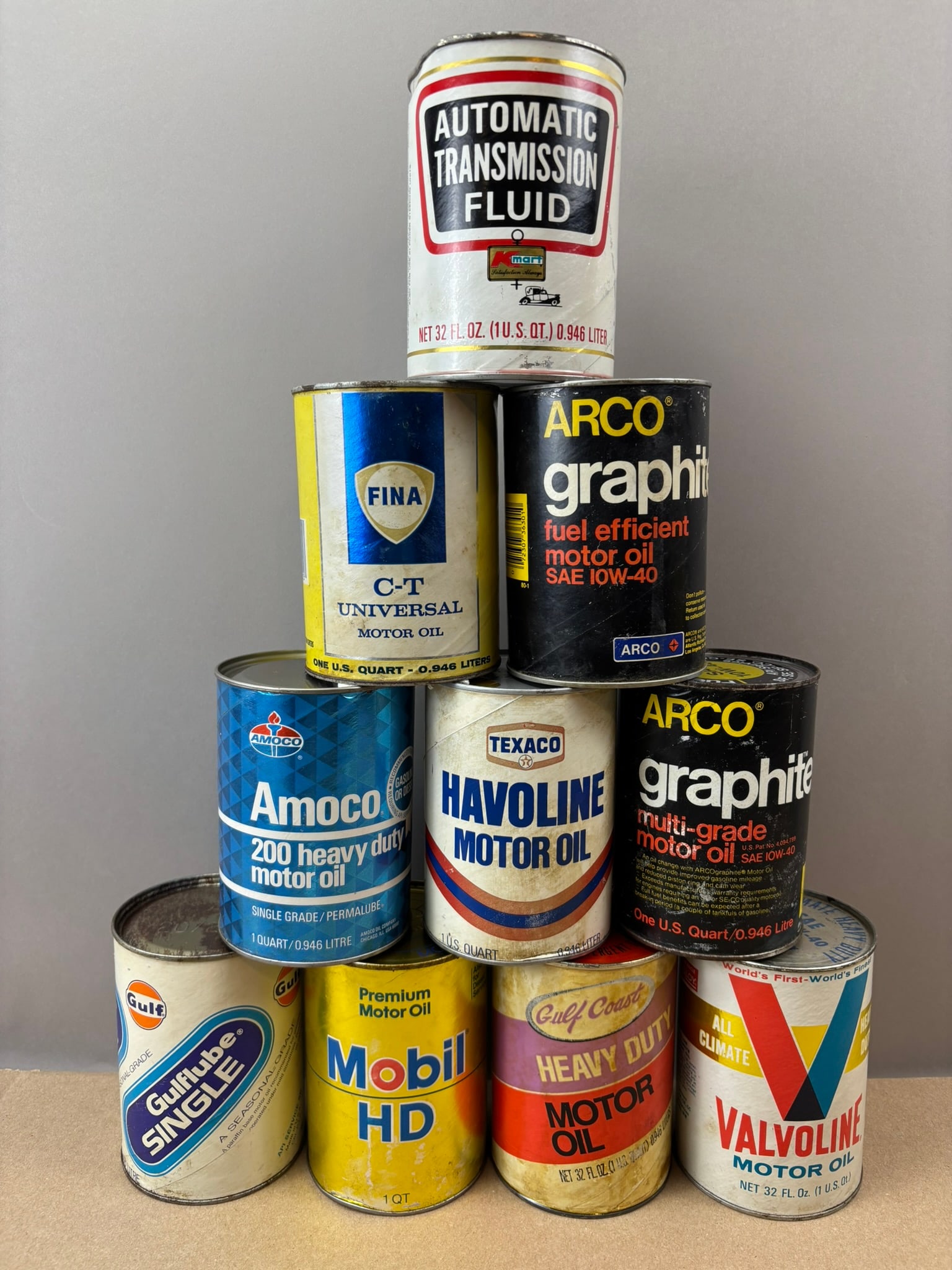 Lot 10 Fina Amoco Arco Gulf Texaco Composite Oil Can(s) FULL: Fina & Arco are empty