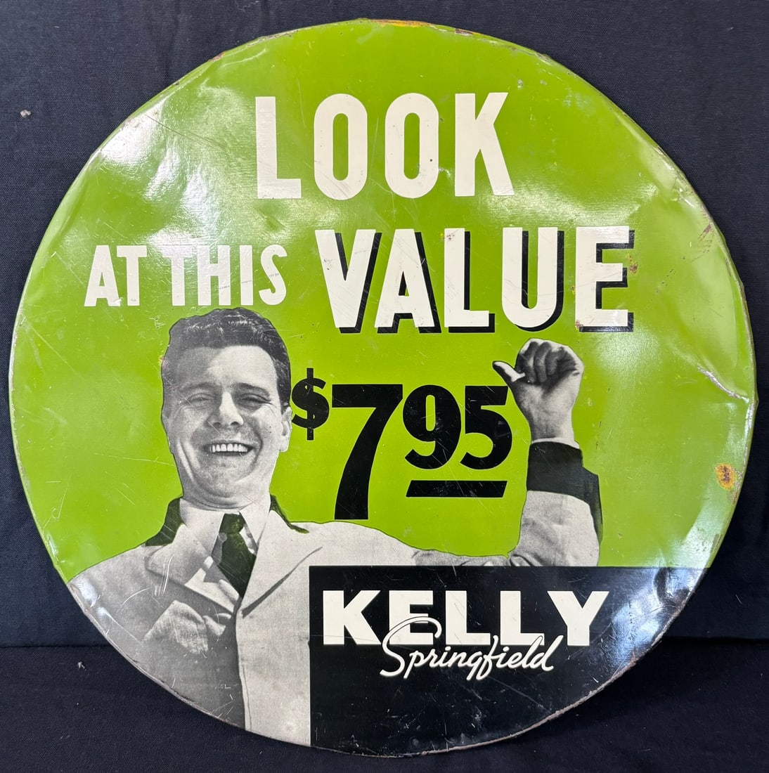 Kelly Springfield 50s SST Painted Metal Tire Insert Sign: 17" diameter