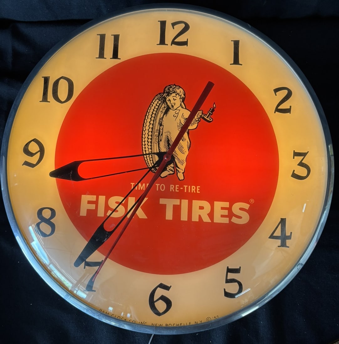 Fisk Tires Time To Re-Tire Service Station Pam Clock Works: Nice looking and working clock. See all photos.