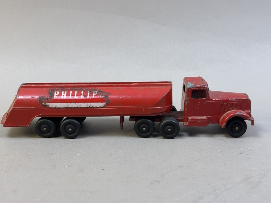 Phillips 66 Gasoline Ralstoy Toy Semi Truck Hauler 8.5": Please make sure you view all photos and ask any questions you may have! Great original collectible item. This is day 1 of our 2 day one owner auction event. Thanks and have a great day! Holler & Hamm