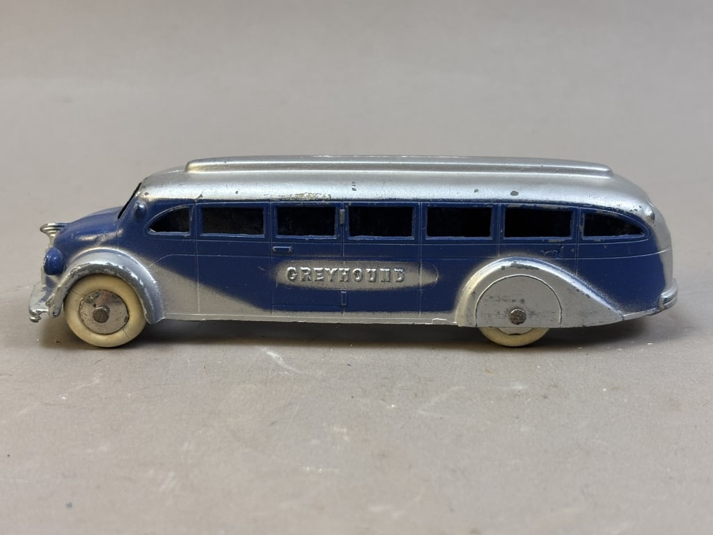 Antique 30s Greyhound Lines Tootsie Toy Metal Bus: Please make sure you view all photos and ask any questions you may have! Great original collectible item. This is day 1 of our 2 day one owner auction event. Thanks and have a great day! Holler & Hamm