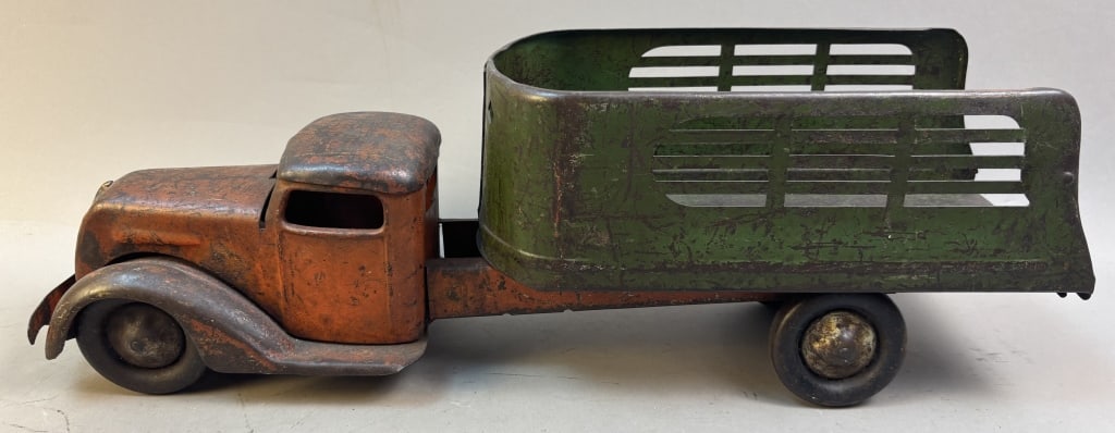 1930s Large Pressed Steel Stake Bed Delivery Truck: Please make sure you view all photos and ask any questions you may have! Great original collectible item. This is day 1 of our 2 day one owner auction event. Thanks and have a great day! Holler & Hamm