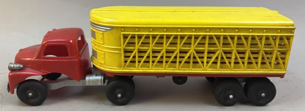 Hurley Kiddie Toy Livestock Trailer Cattle Truck (1 of 12)