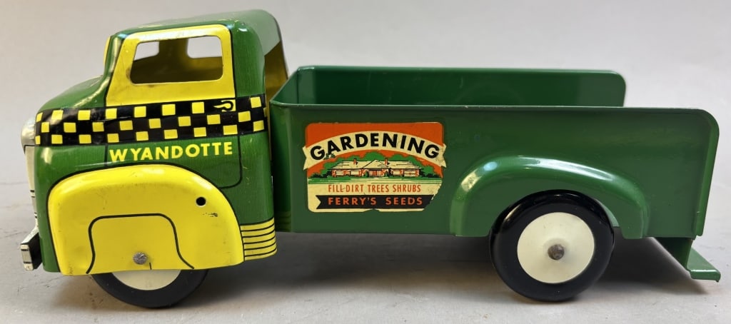 Wyandotte Pressed Steel Litho Truck Ferry?s Seeds: Please make sure you view all photos and ask any questions you may have! Great original collectible item. This is day 1 of our 2 day one owner auction event. Thanks and have a great day! Holler & Hamm