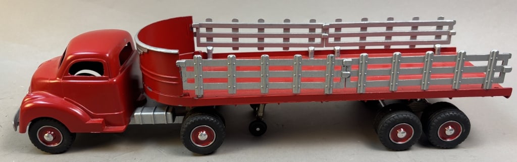 1950s Hubley Stake Bed Log Truck Tractor Trailer (1 of 12)