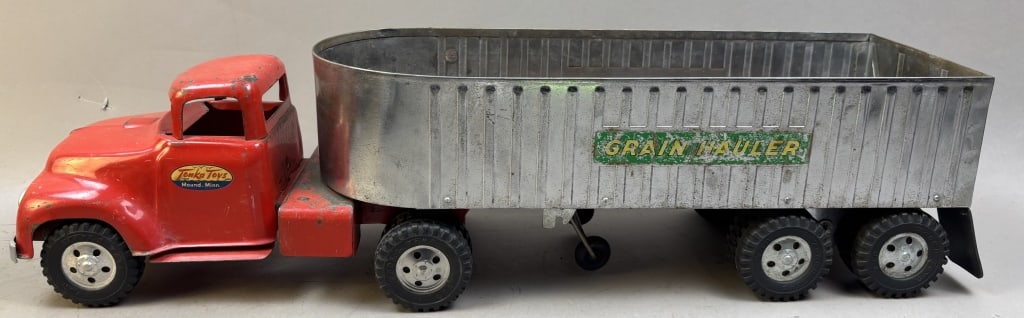 Tonka Pressed Steel Grain Hauler Trailer Truck: Please make sure you view all photos and ask any questions you may have! Great original collectible item. This is day 1 of our 2 day one owner auction event. Thanks and have a great day! Holler & Hamm