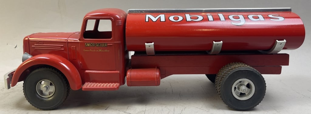 Smith Miller Mack Truck Mobile Gas Tanker Truck: Please make sure you view all photos and ask any questions you may have! Great original collectible item. This is day 1 of our 2 day one owner auction event. Thanks and have a great day! Holler & Hamm