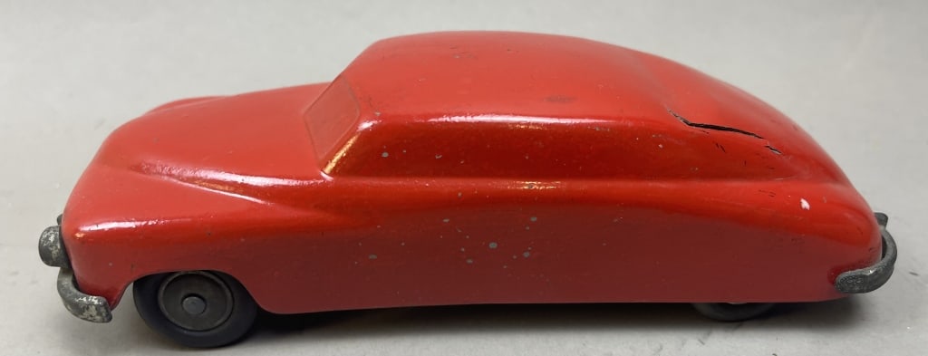 J&s Products Futuristic Streamlined Metal Car: Has thin crack by rear window. Please make sure you view all photos and ask any questions you may have! Great original collectible item. This is day 1 of our 2 day one owner auction event. Thanks and