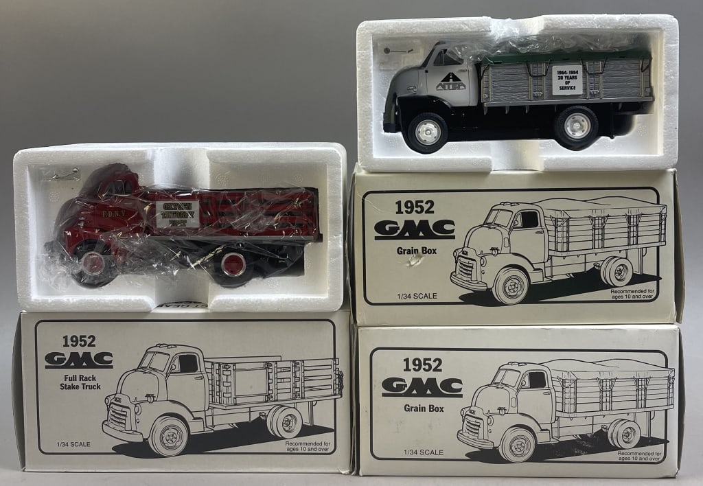 1952 GMC Model Trucks 2 Grain Box 1 Stake Bed 1:34: Please make sure you view all photos and ask any questions you may have! Great original collectible item. This is day 1 of our 2 day one owner auction event. Thanks and have a great day! Holler & Hamm