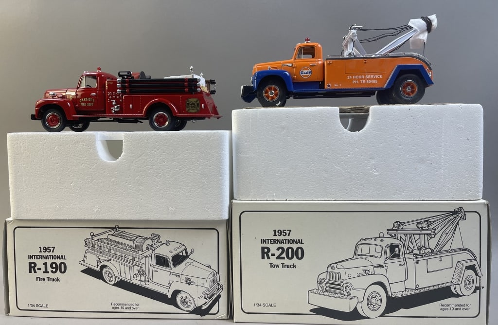 2 IH 1957 Fire & Tow Truck Die Cast Models 1/34: Please make sure you view all photos and ask any questions you may have! Great original collectible item. This is day 1 of our 2 day one owner auction event. Thanks and have a great day! Holler & Hamm