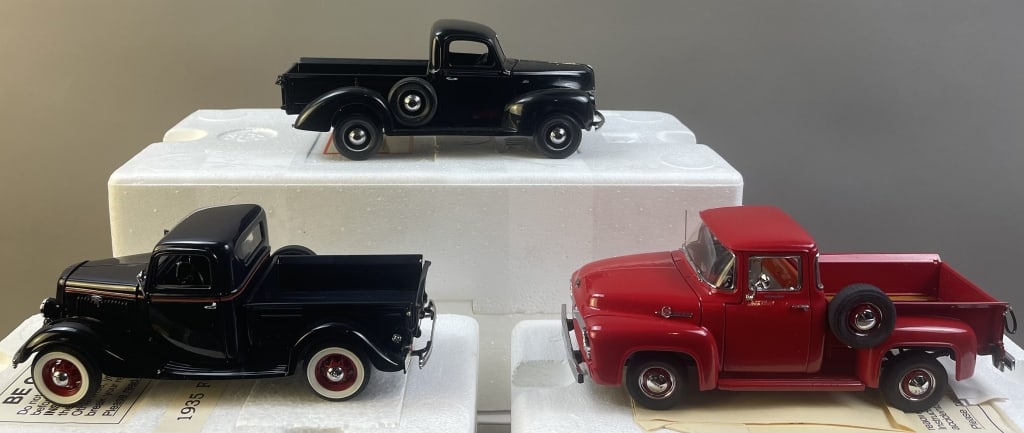 Assortment of 3 Ford Pickup Die-Cast Models 1/24: Please make sure you view all photos and ask any questions you may have! Great original collectible item. This is day 1 of our 2 day one owner auction event. Thanks and have a great day! Holler & Hamm