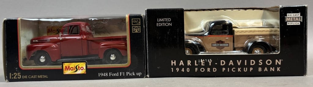 1940 & 48 Die Cast Ford Pickup Trucks: Please make sure you view all photos and ask any questions you may have! Great original collectible item. This is day 1 of our 2 day one owner auction event. Thanks and have a great day! Holler & Hamm