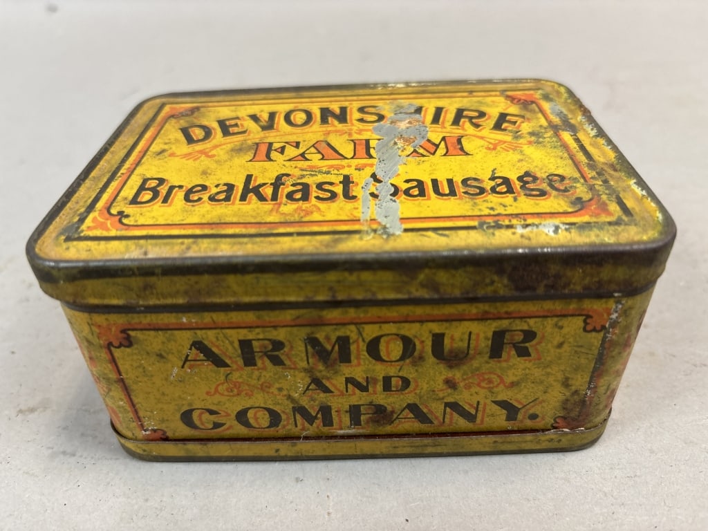 Devonshire Farm Breakfast Sausage Tin: Please make sure you view all photos and ask any questions you may have! Great original collectible item. This is day 1 of our 2 day one owner auction event. Thanks and have a great day! Holler & Hamm
