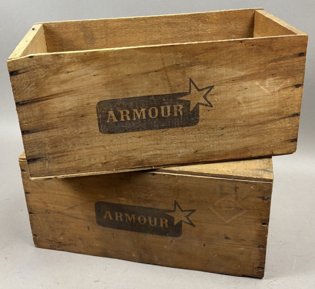 Pair Armour Wooden Advertising Shipping Crates: Please make sure you view all photos and ask any questions you may have! Great original collectible item. This is day 1 of our 2 day one owner auction event. Thanks and have a great day! Holler & Hamm