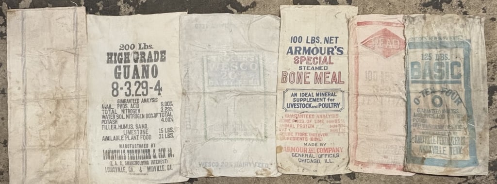 Lot of 6 Armour's Advertising Canvas Feed Bags: Please make sure you view all photos and ask any questions you may have! Great original collectible item. This is day 1 of our 2 day one owner auction event. Thanks and have a great day! Holler & Hamm