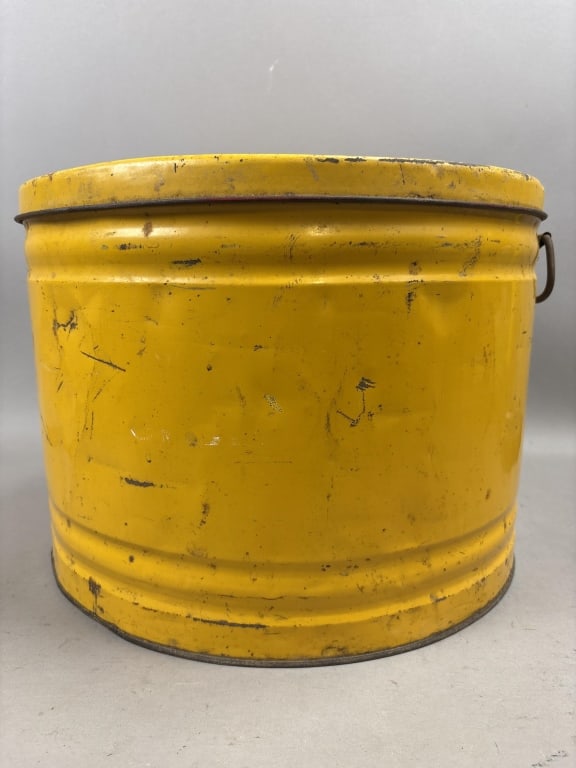 Armour's White Cloud Side Handle Tin - 3