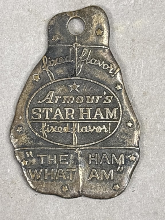 Armour's Star Ham "The Ham What Am" Tag: Please make sure you view all photos and ask any questions you may have! Great original collectible item. This is day 1 of our 2 day one owner auction event. Thanks and have a great day! Holler &