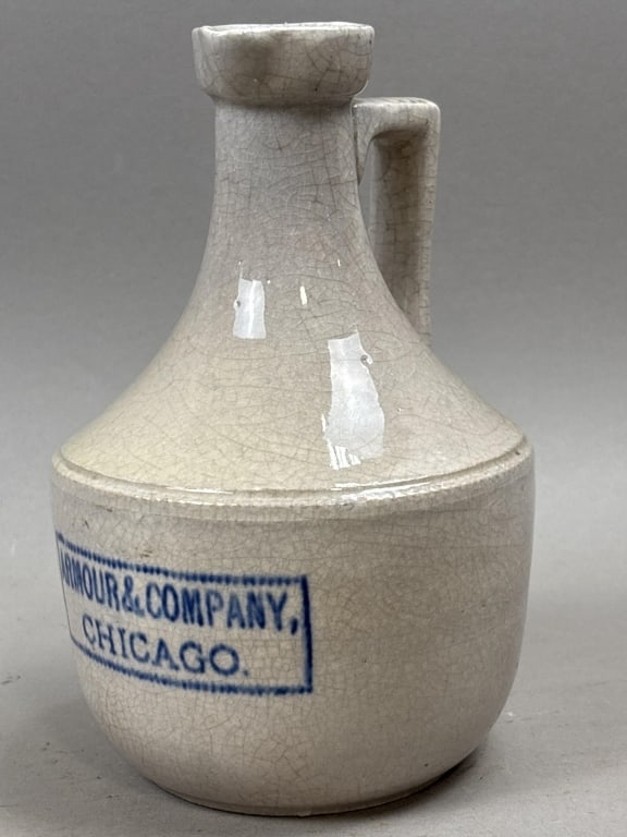 Armour & Co Chicago Stoneware Pitcher (1 of 9)