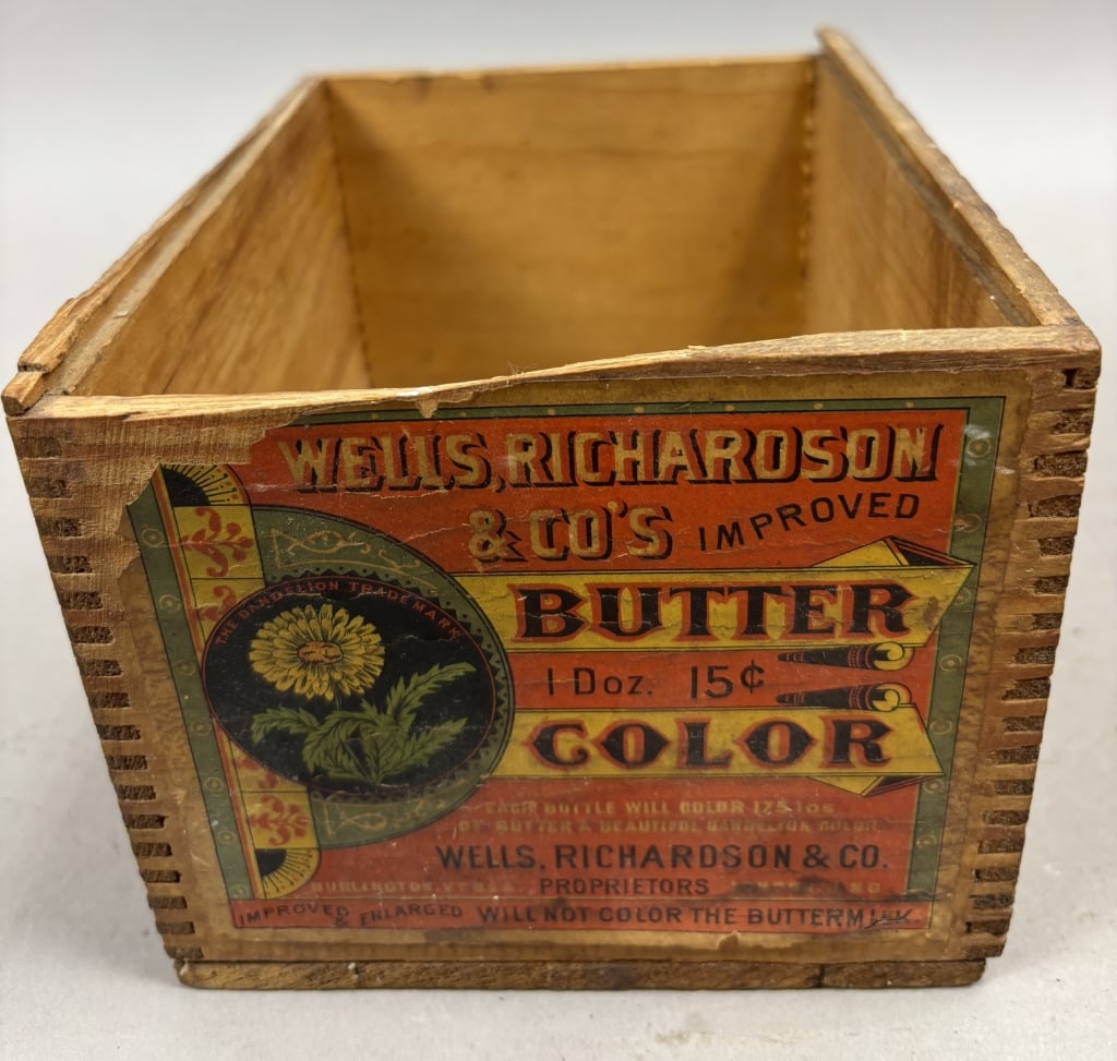 Wells, Richardson & Co Wooden Butter Box: Please make sure you view all photos and ask any questions you may have! Great original collectible item. This is day 1 of our 2 day one owner auction event. Thanks and have a great day! Holler & Hamm