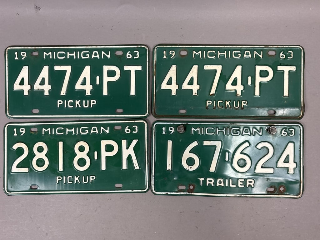 Lot 4 1963 Pickup Trailer Michigan License Plates: See all photos as a better idea of condition.