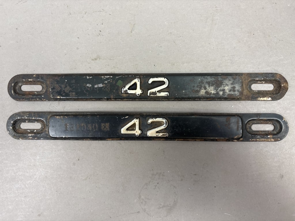 Pair 1942 War Time Michigan License Tag Renewal: See all photos as a better idea of condition.