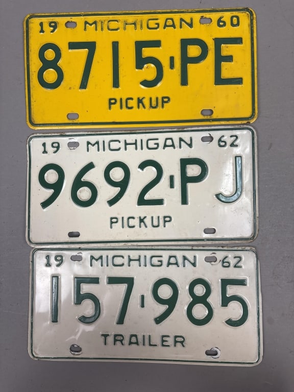 Lot 3 1960 1962 Michigan Pickup & Trailer Plates: See all photos as a better idea of condition.