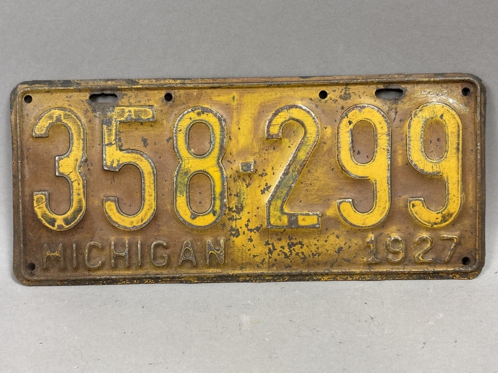 1927 Michigan 358-299 Vintage License Plate: See all photos as a better idea of condition.