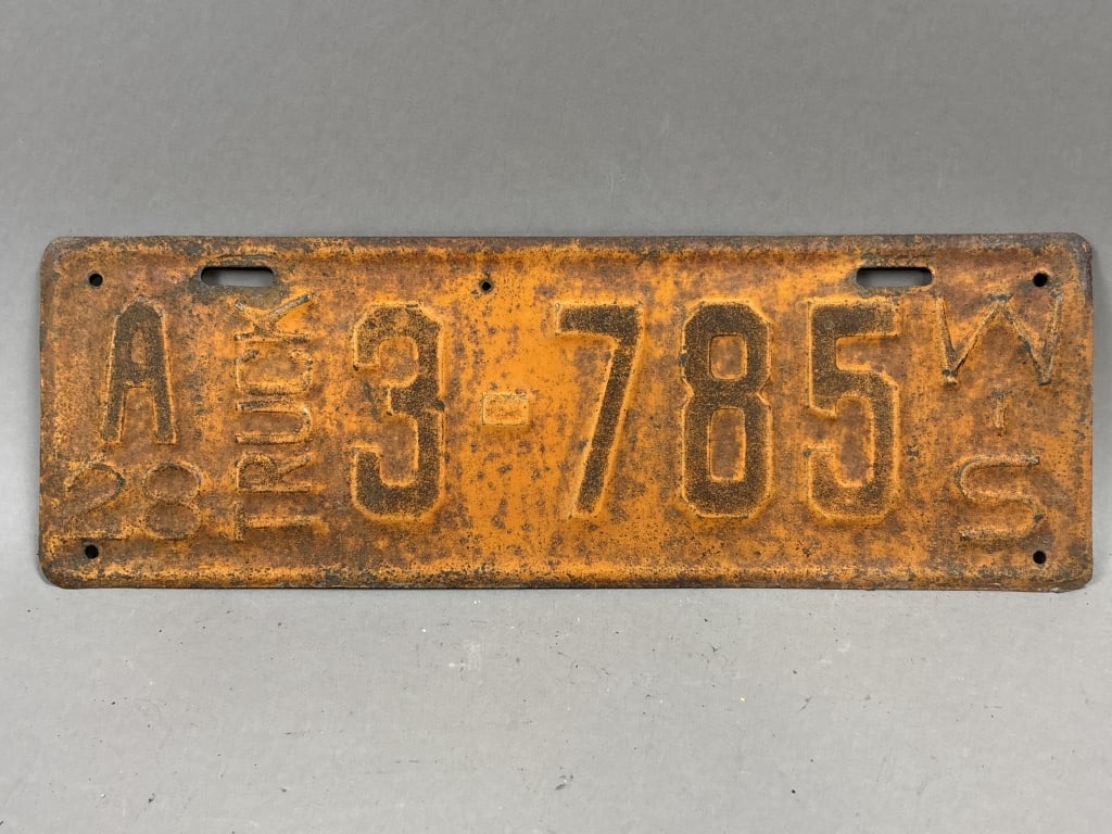 1928 Wisconsin Truck 3-785 Vintage License Plate: See all photos as a better idea of condition.