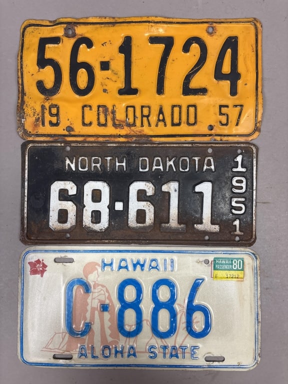 Lot of 3 Hawaii North Dakota Colorado Plates: See all photos as a better idea of condition.