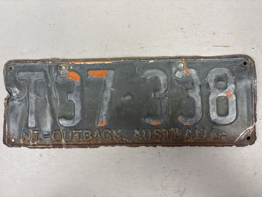 Australia Outback NT T37-338 License Plate: See all photos as a better idea of condition.