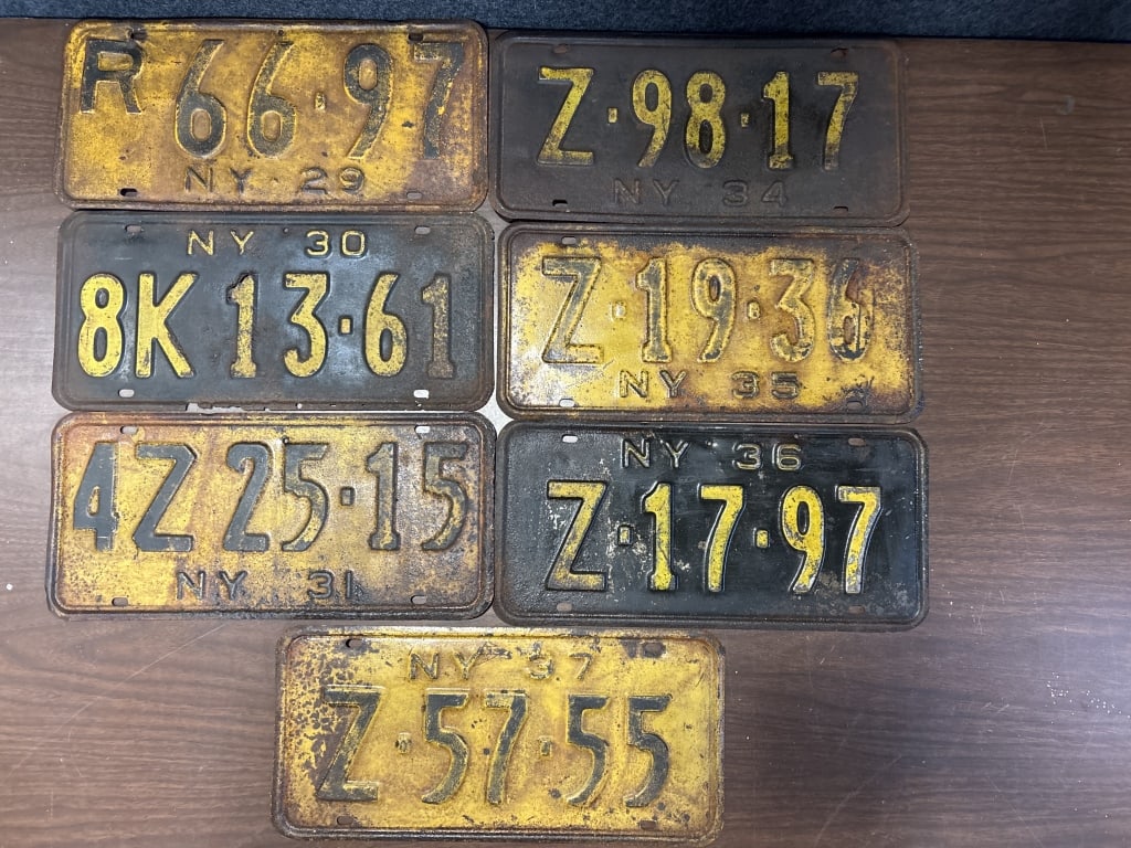 Lot 7 20s 30s New York NY Metal License Plates (1 of 5)