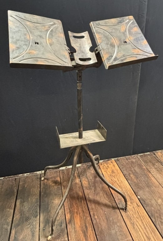 Geo Flanagan Japanned Finish Rolling Music Stand: Measurements in photos. Missing two original casters.
