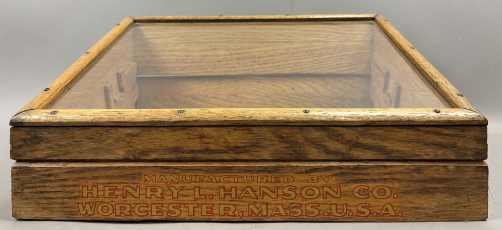 Henry L Hanson Worcester Mass Slant Top Display: Great original 1950s era slant top display cabinet. 13" deep x 8" tall x 20" wide rouhgly