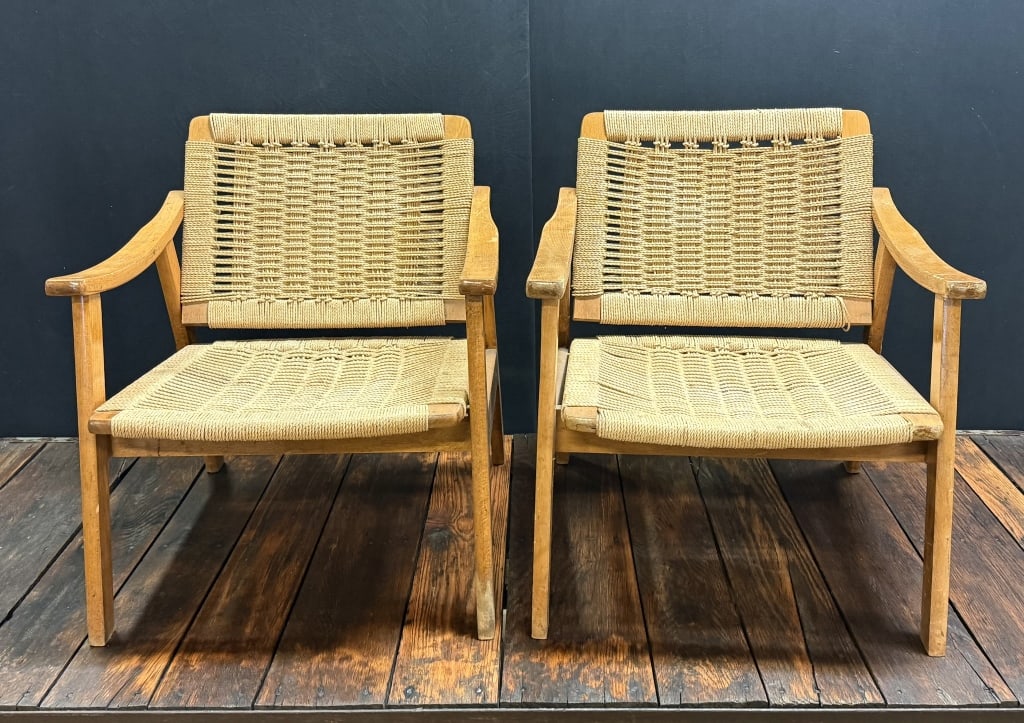 Pair Hand Woven Rope MCM Original Chairs: Please make sure you view all photos and ask any questions you may have! Great original collectible item. This is day 1 of our 2 day one owner auction event. Thanks and have a great day! Holler &