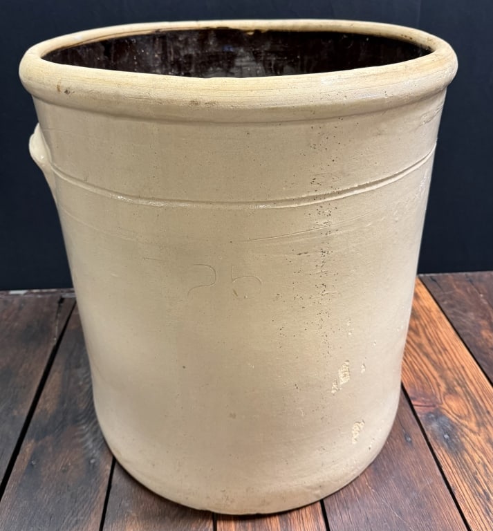 Antique 25 Gallon 22.5" Kraut Crock: Great original crock!!! A few light exterior hairlines.