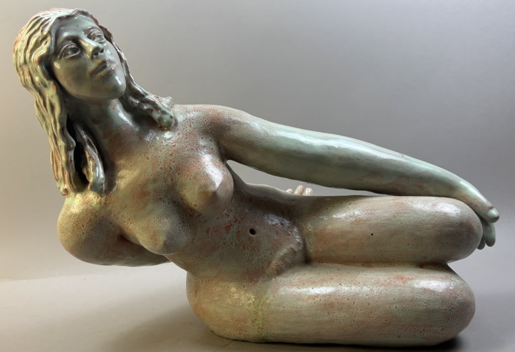 MCM Nude Ceramic Pottery 24" Gazing Art Woman: Beautiful original art! See all photos.