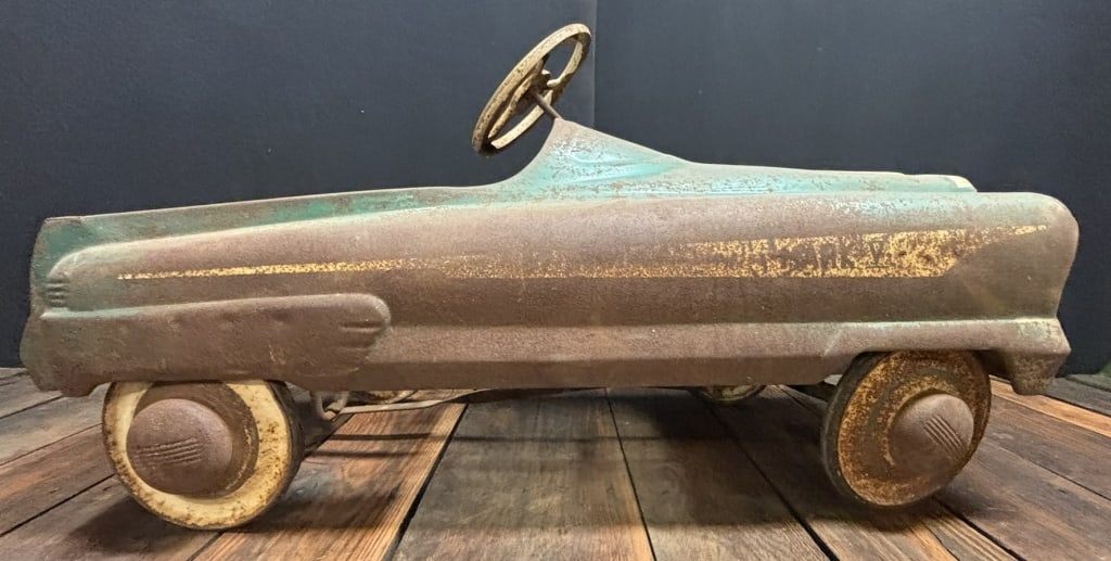 Rare Garton Mark V 1950s Original Steel Pedal Car (1 of 11)