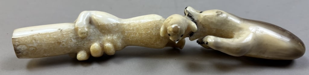 Bone Polar Bear Baby Seal Human Hand Carving: Please make sure you view all photos and ask any questions you may have! Great original collectible item. This is day 1 of our 2 day one owner auction event. Thanks and have a great day! Holler &