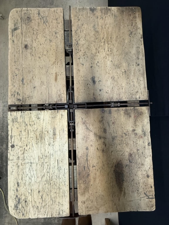 Machine Age Fur Stretching Adjustable Coffee Table - 5